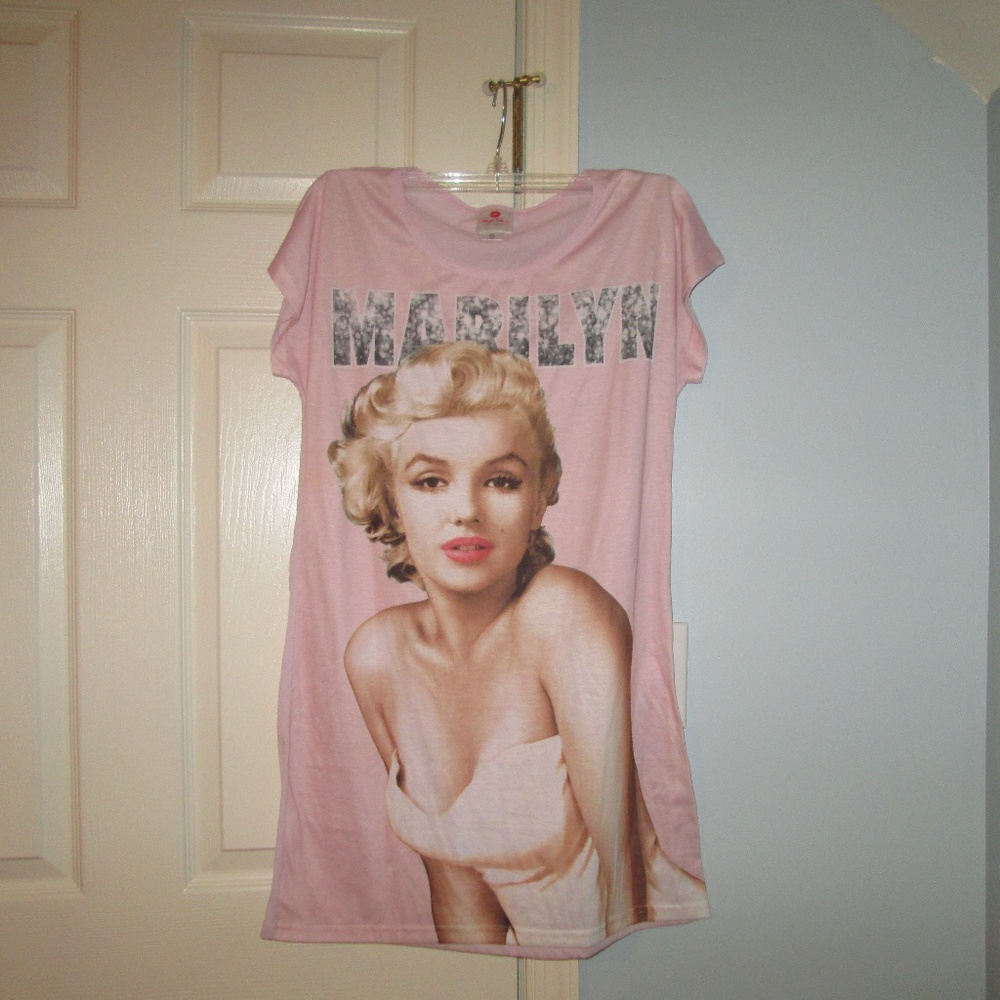 Marilyn Monroe Sleep Shirt